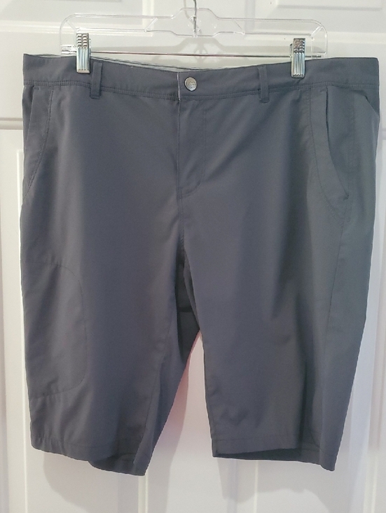 REI Pants - REI Women's Charcoal Gray Bermuda Shorts